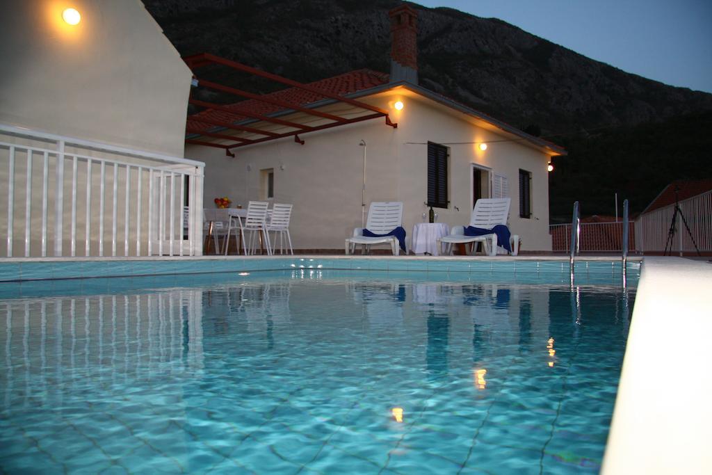 Gruda Holiday Home Urlovic חדר תמונה