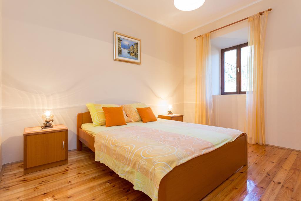 Gruda Holiday Home Urlovic מראה חיצוני תמונה