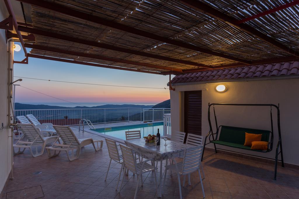 Gruda Holiday Home Urlovic מראה חיצוני תמונה