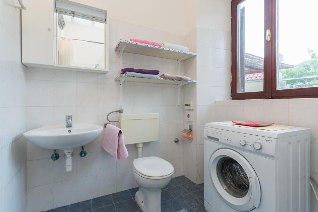 Gruda Holiday Home Urlovic מראה חיצוני תמונה